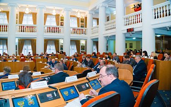 Депутаты ЗС приняли отчет полиции 